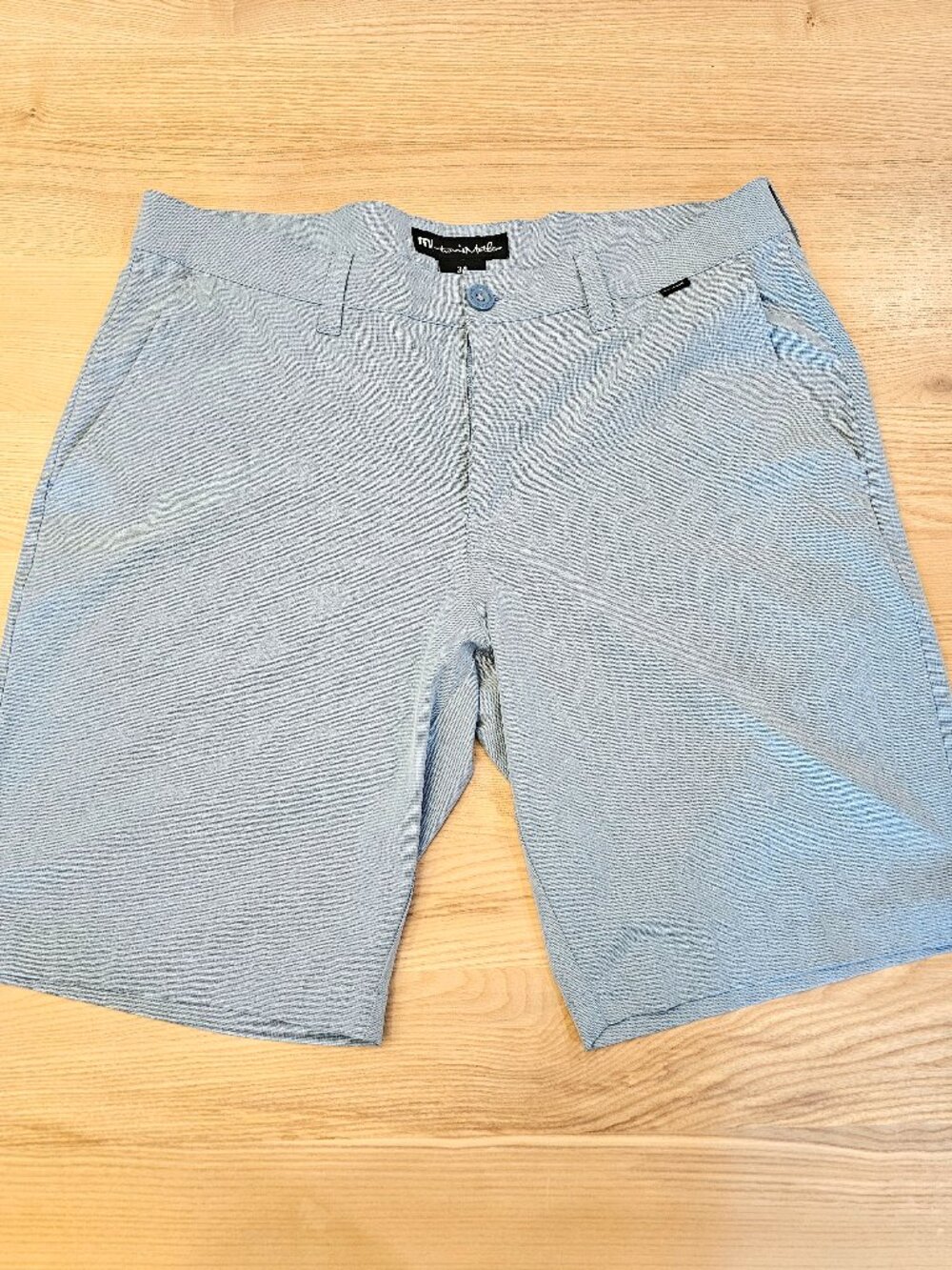 TravisMathew Men’s Blue Performance Golf Chino Shorts Size 34